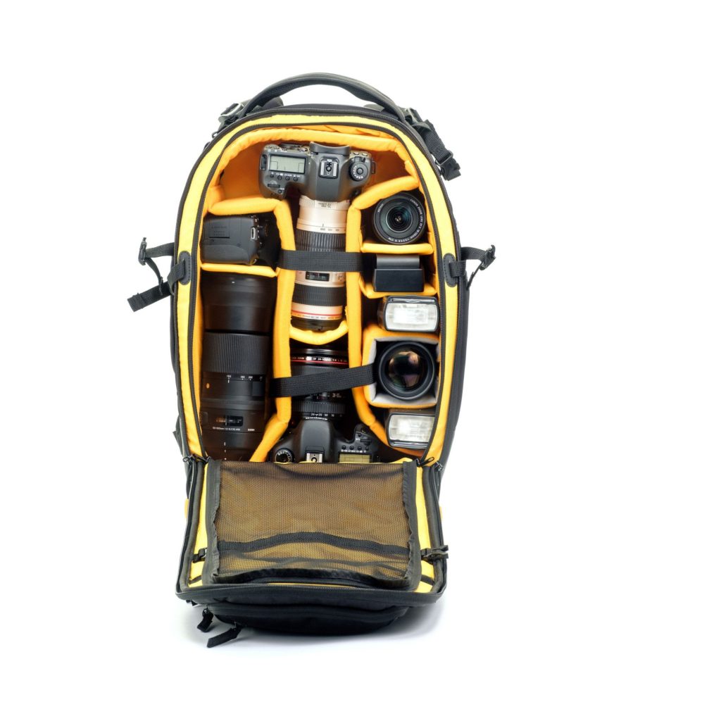 Vanguard Alta Fly 58T Rolling Camera Bag - Image 4