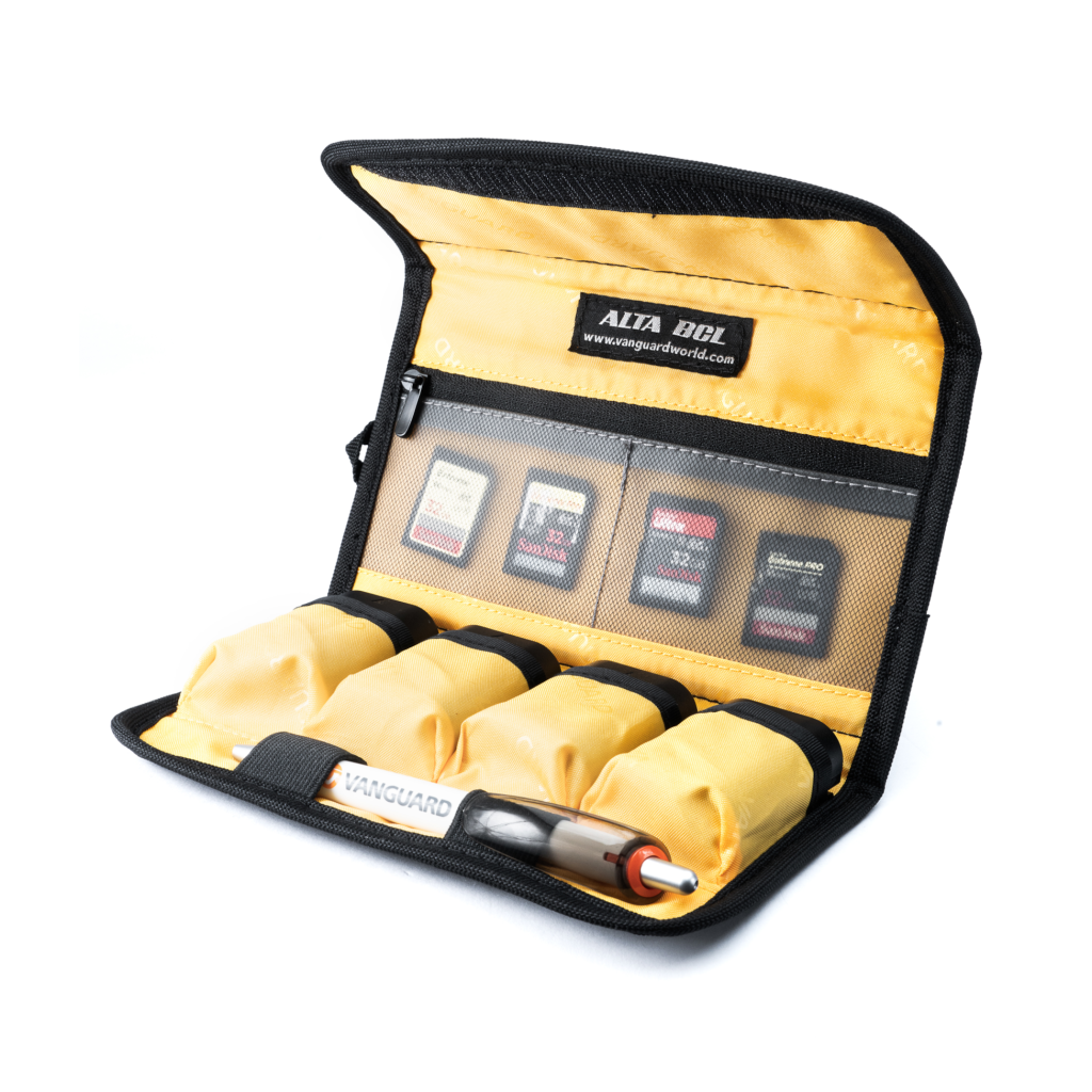 Vanguard ALTA BCL Accessory Pouch - Image 3