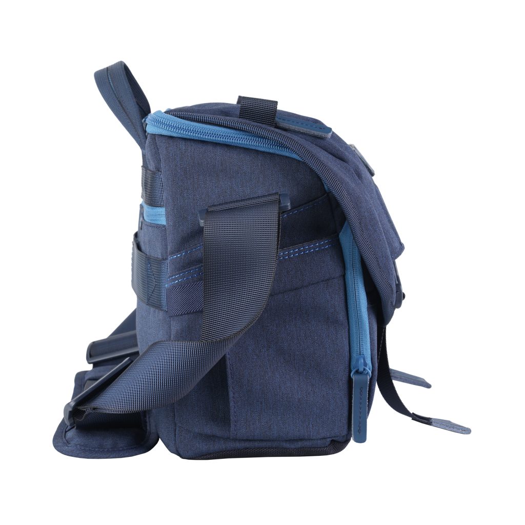 Vanguard VEO Range 32M BG Shoulder Bag – Navy Blue_LeftSide