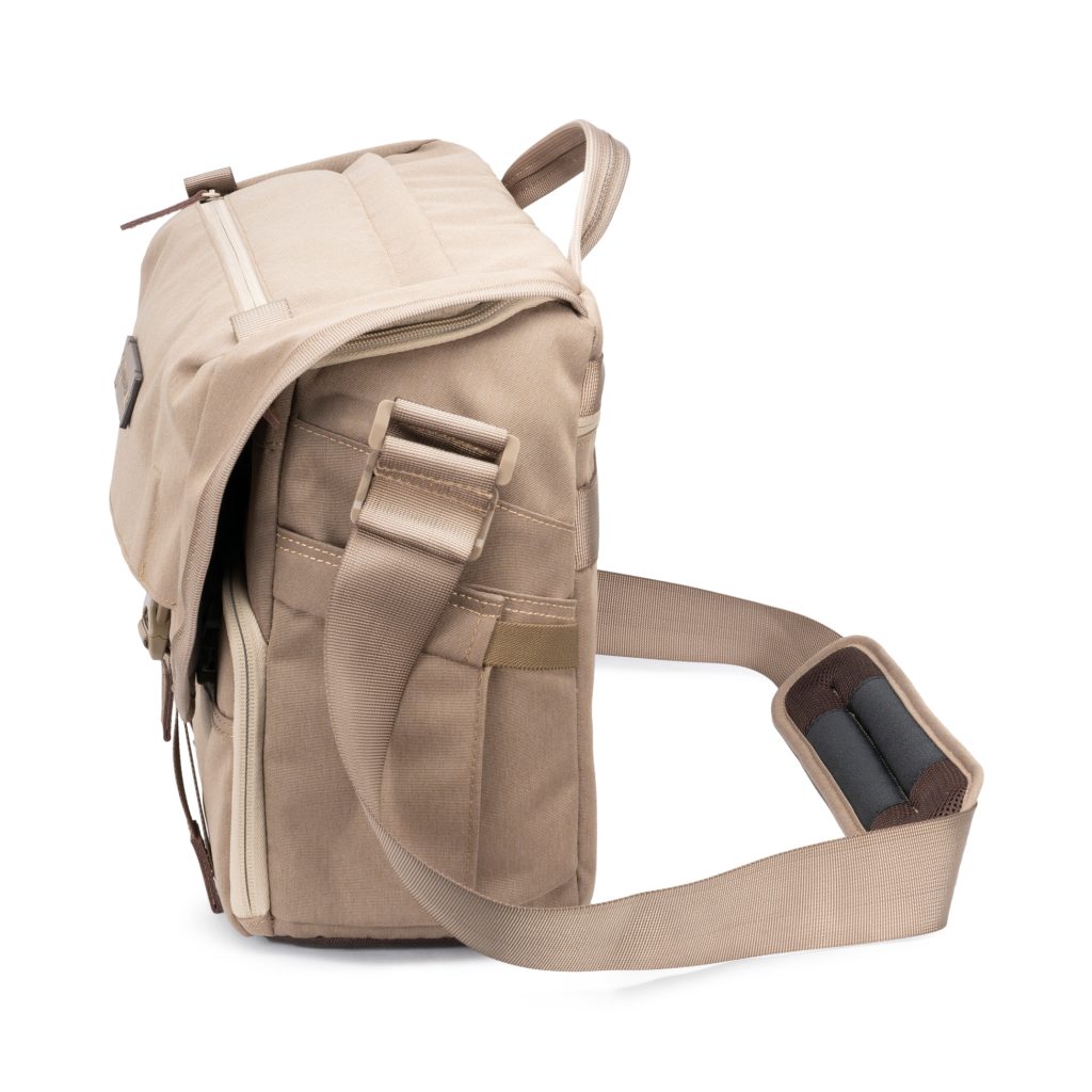 Vanguard VEO Range 38 BG Shoulder Bag – Stone_Side