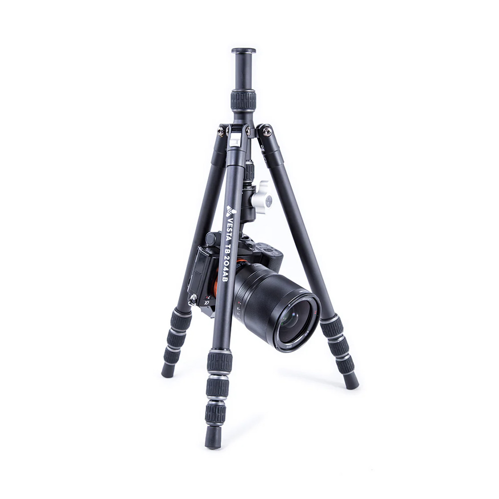 Vanguard VESTA TB 204AB Tripod - Reversed Column